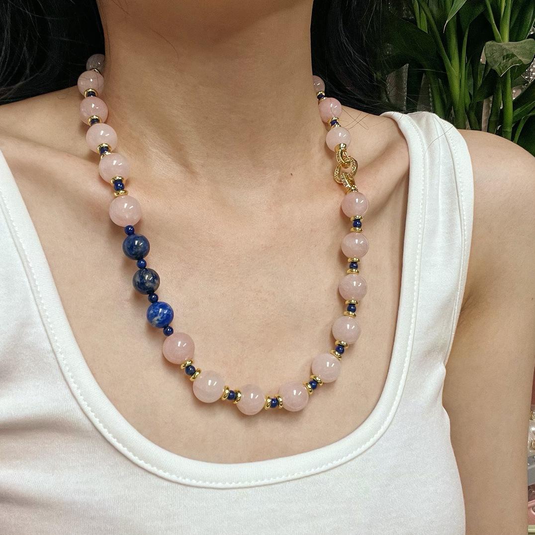 

Guofeng Retro Natural Powder Crystal Natural Lapis Lazuli Contrasting Color Design Necklace Women s Neck Chain Collarbone Chain
