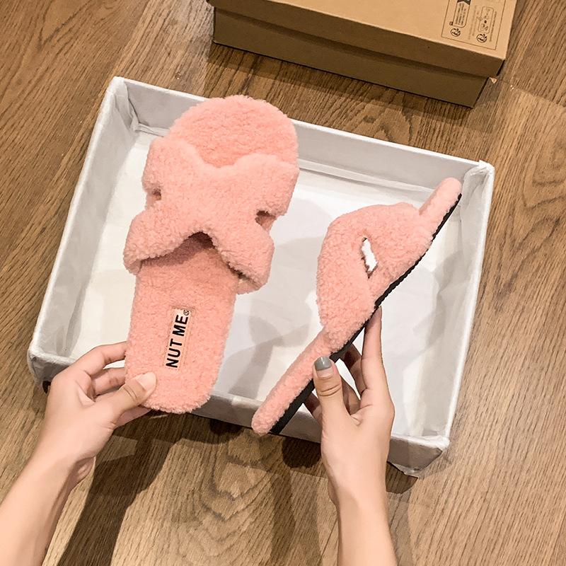 Internet-Berühmtheit flauschige Hausschuhe Damen tragen 2025 Frühling und Herbst neu flauschige Baumwoll-Schlepp flache Sohle warme Hausschuhe