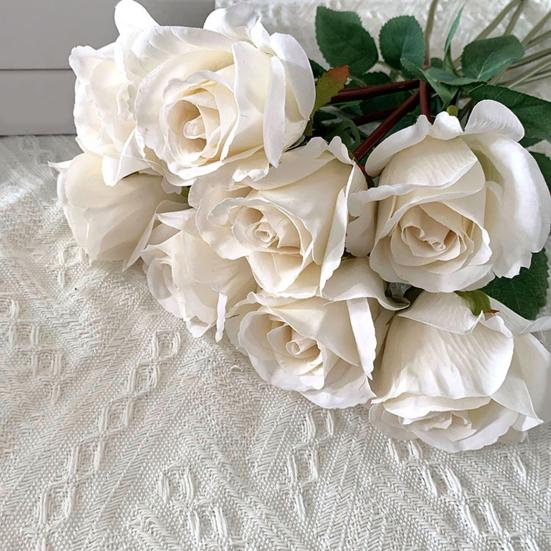 Artificial Flower Faux Silk Flower Fabric Soft Pliable Petals Flexible Stems Realistic Look Fake Roses Wedding Bouquets Photo Props