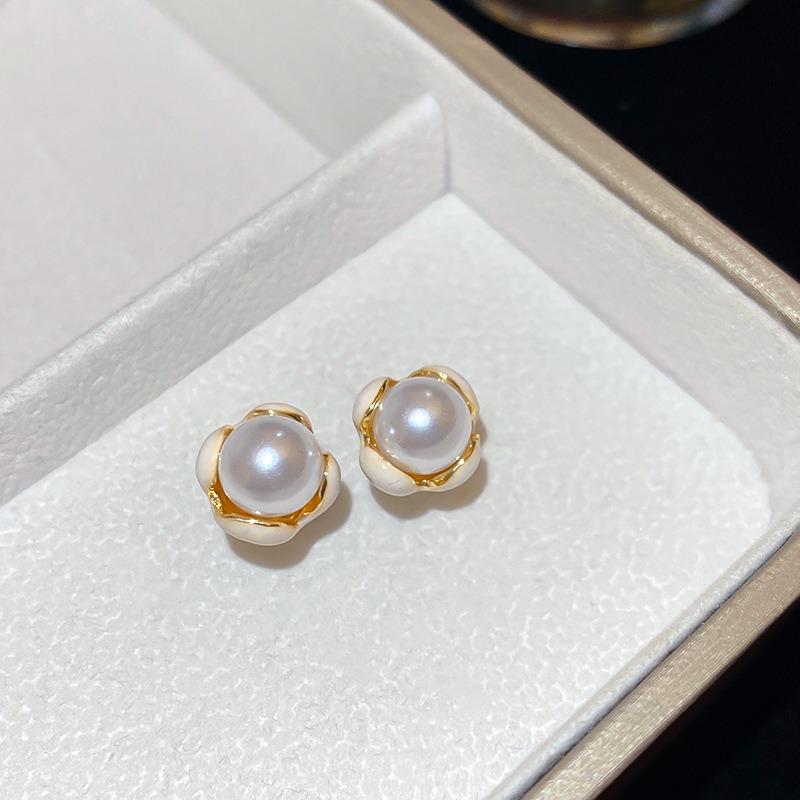 French Silver Needle Diamond Pearl Pendant Earrings Light Luxury Delicate Personality Earrings Design Sense Niche Earrings Women