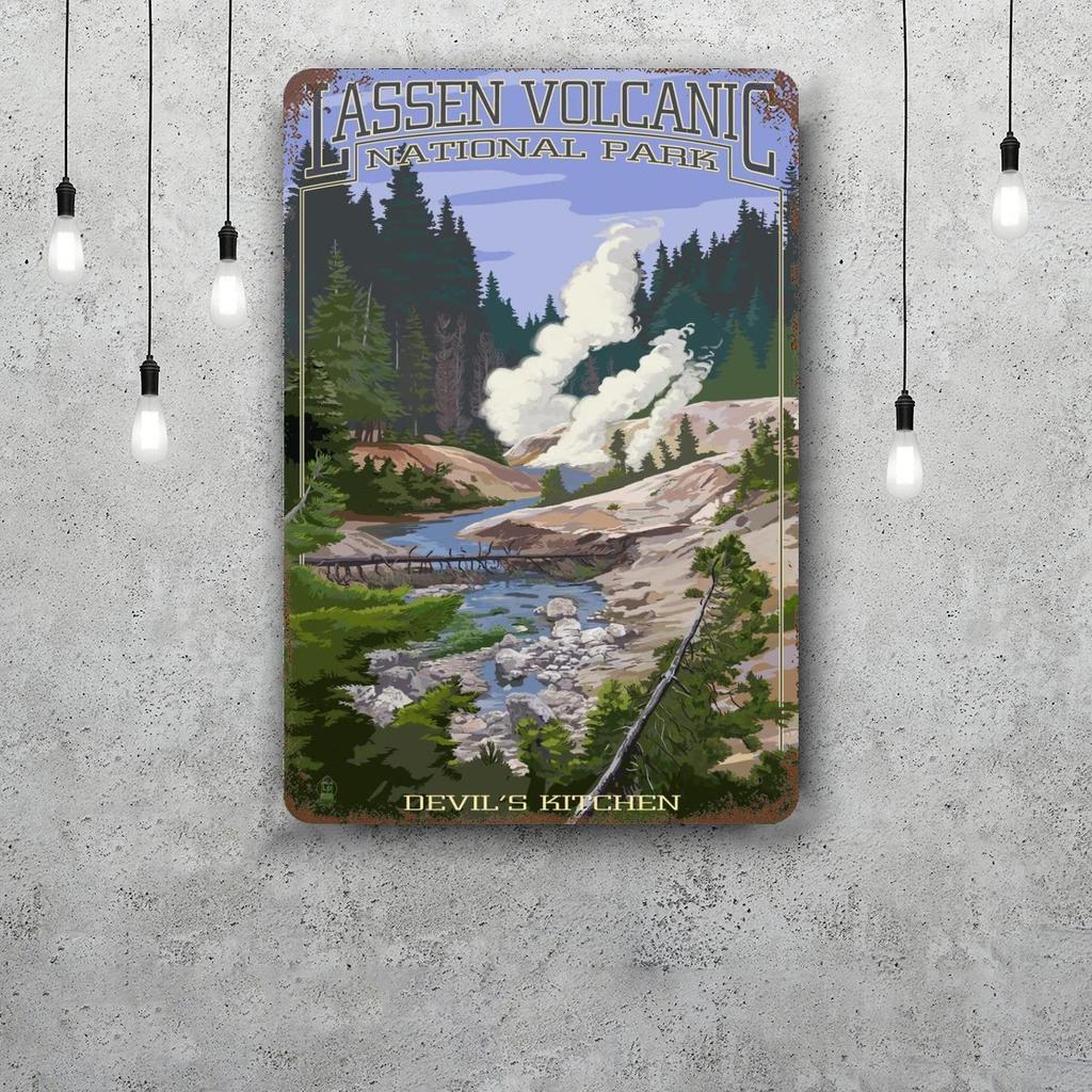 Lassen National Park Retro Vintage Tin Sign Poster Decorative Plaque Metal Plate Wall Decor