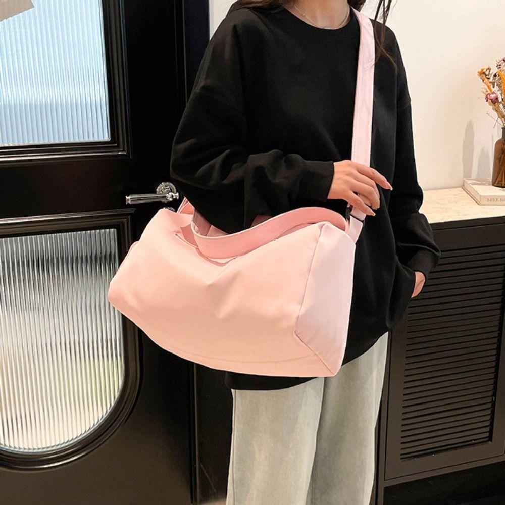 Large Capacity Gym Fitness Bag Korean Style Underarm Bag Casual Sports Shoulder Bag  Swimming