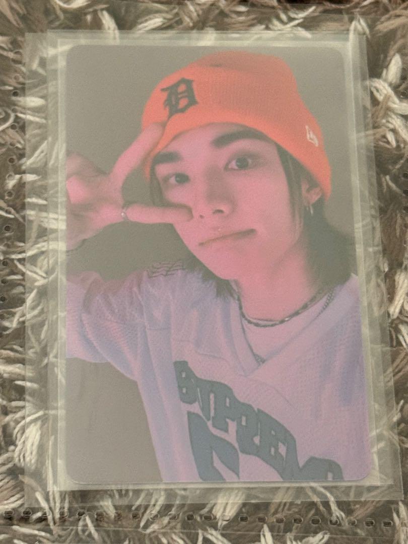 

[Б/У] straykids хёнджин jyp поп-ап трейд-карта