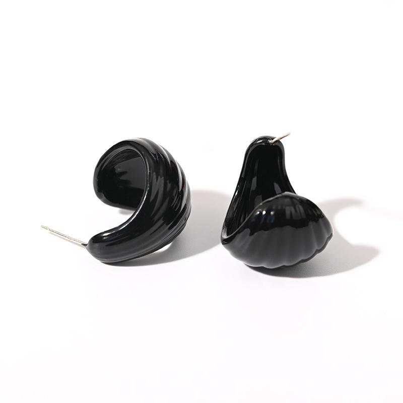 

Copper plated K real gold pattern handmade oil drop earrings silver European and American light luxury high-end sense old money wind stud earrings