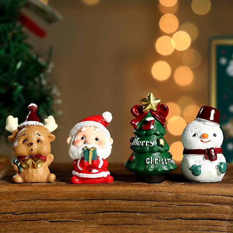 2025 New Small Christmas Decoration Desktop Ornament Santa Claus Snowman Gift for Creating Festive Atmosphere