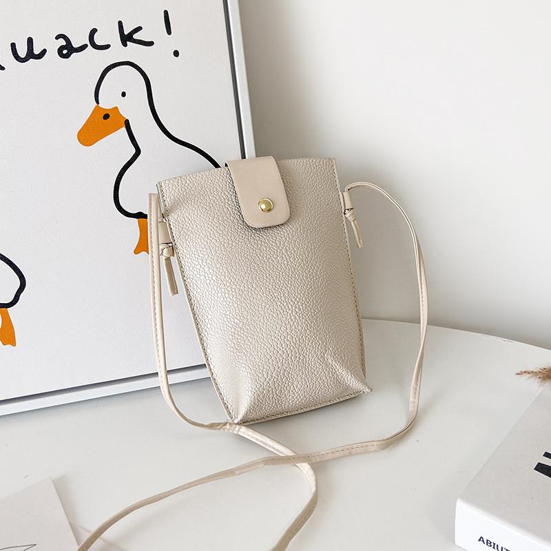 Stylish And Trendy Mini Sling Bag For Children Versatile Pu Leather Crossbody Purse бежевый