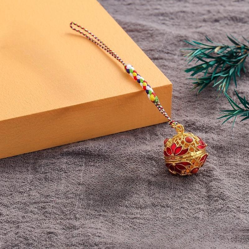 Hollow Sachet Ball Pure Copper Mobile Phone Chain Pendant Portable Aromatherapy Ancient Style Hanfu Xiangmu Palace Bell Cloisonne Pendant