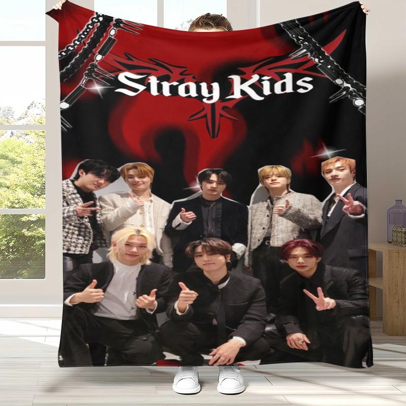 HD Stray Kids Kpop Star Flanelldecke, Ultra Weiche Warme Plüschdecke für Zuhause Schlafzimmer Bett Sofa Abdeckung Camping Picknick Geschenk
