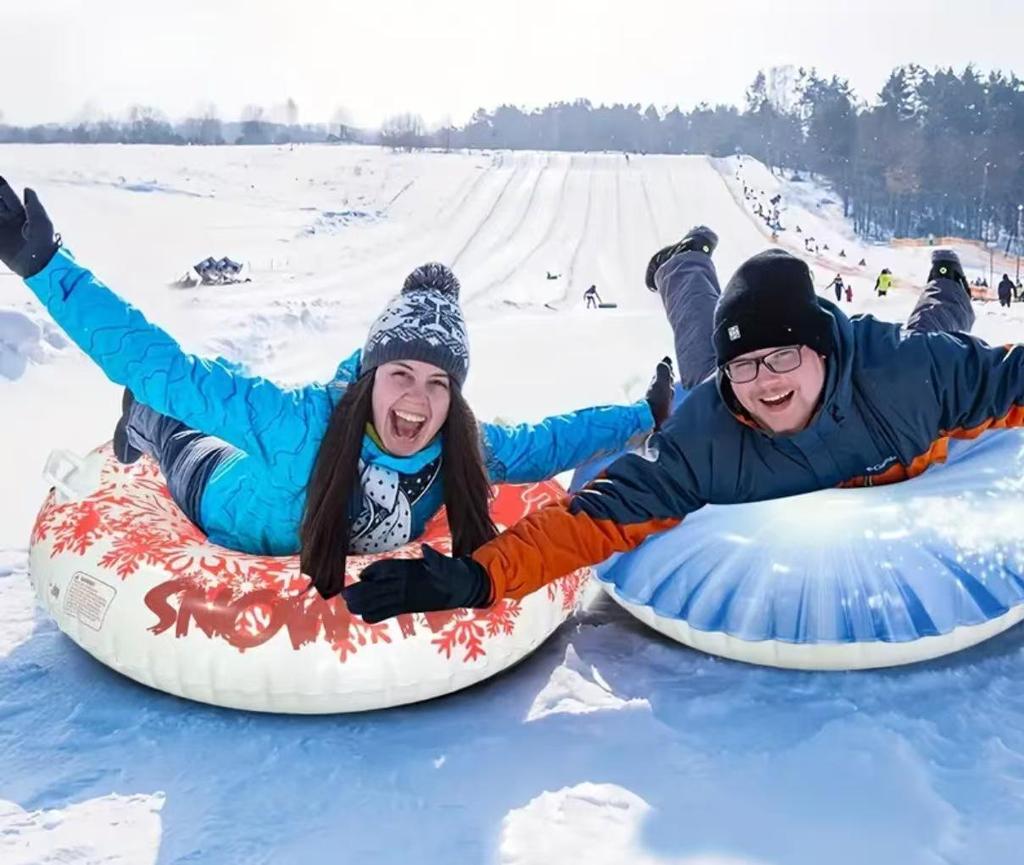 Inflatable Cold-Resistant Snow Tube for Kids - Anti-Rollover Design