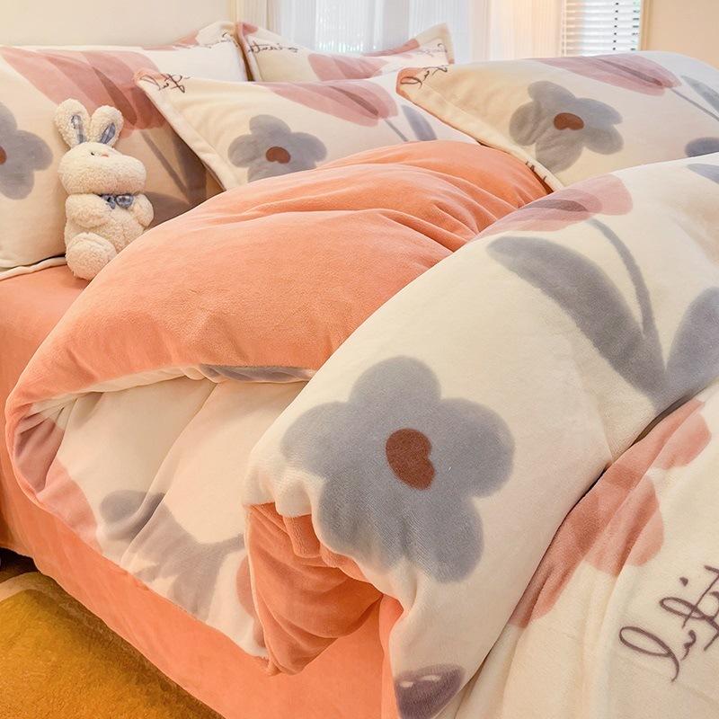 Winter Thickened Milk Velvet Four-piece Set Plus Velvet Warm Coral Velvet Quilt Cover Flannel Sheet Quilt Cover Bedding
