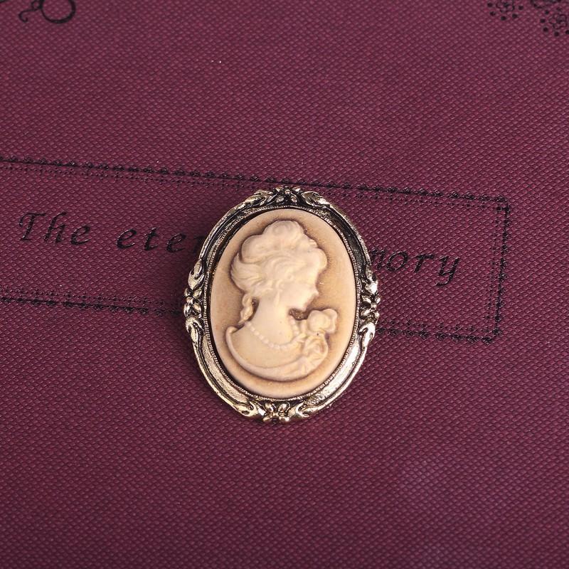 Z20 Yiwu, Retro Queen Avatar, Beautiful Head Brooch, Temperament Alloy Pin, Clothes And Accessories.