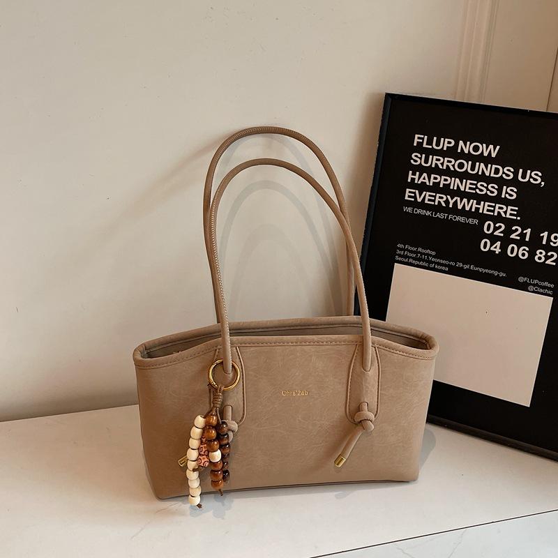 Retro Niche Texture Underarm Bag Women's 2025 New Simple Portable Commuter Tote Bag Large Capacity Shoulder Bag
