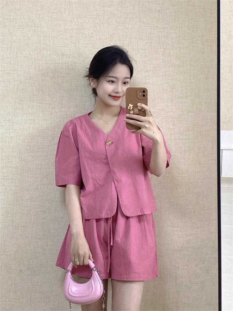Dopamine French Chic New Chinese Style Summer Suit: Elegant Top & Wide-Leg Shorts, Retro Versatile Two-Piece Set