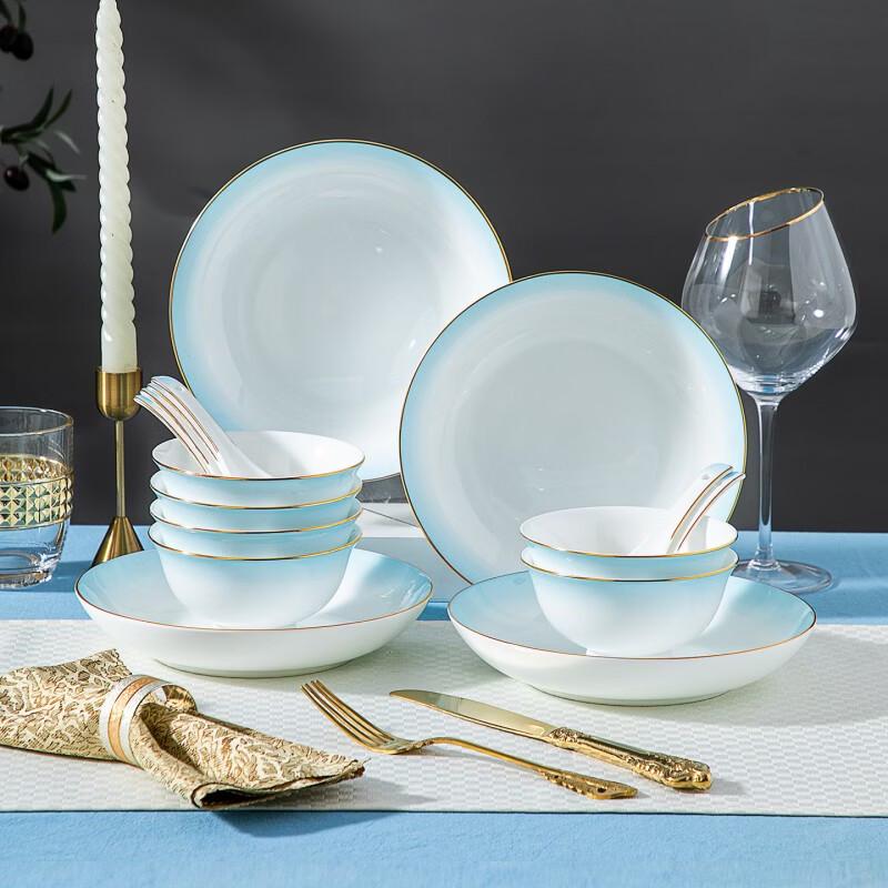 Kombach 16-Piece Celadon Bone China Dinnerware Set