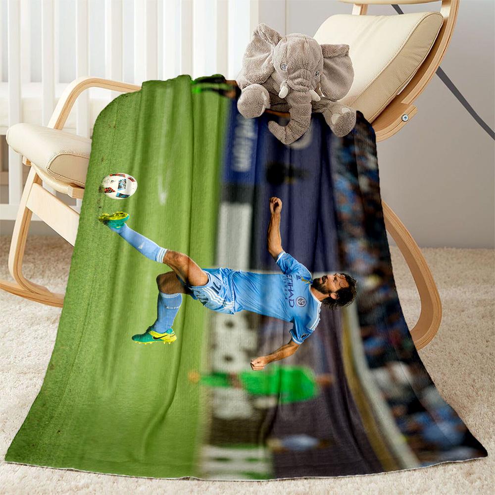 Soccer Player Action Field. Blanket Comfortable Suitable for Couch Bed Chair for All Seasons Stylish Decor Birthday Christmas Gift Blanket
