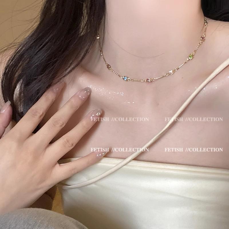 Elegant Stacked Pearl Necklace for Women - High-End Autumn/Winter Accessory with a Stylish Sweater Chain Design