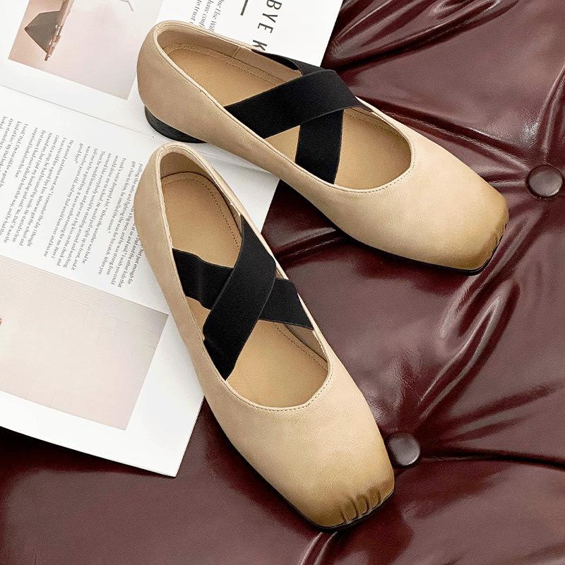 Square head Mary Jane women's shoes 2025 autumn new French not tired feet single shoes women's versatile high-end ballet shoes