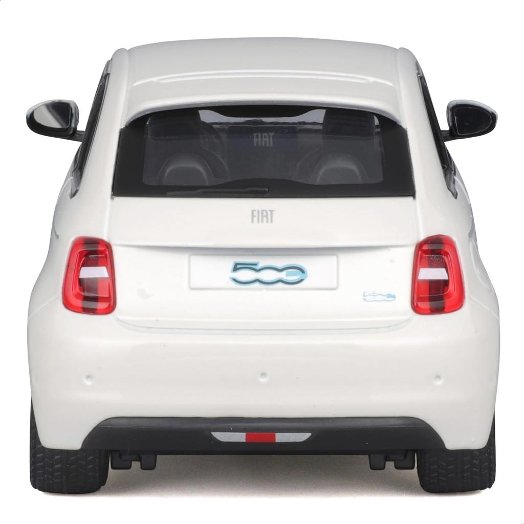 Bburago 1/24 Scale Fiat 500e 2023 White Diecast Model Car, Finished Product, 18-21110 WT
