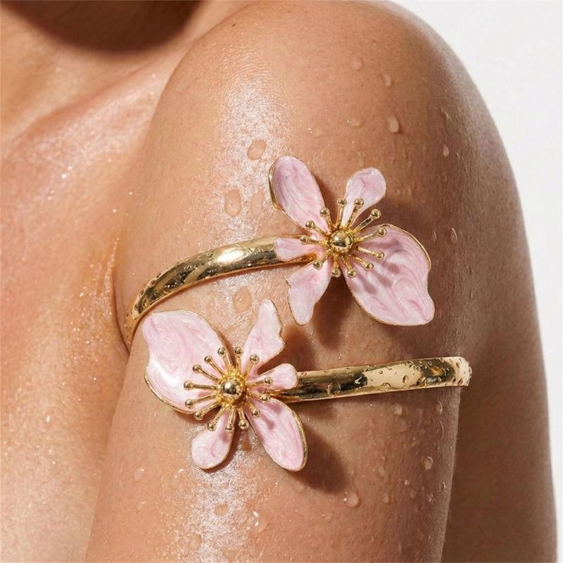 Multifunctional Adjustable Flower Shape Metal Bangle Bracelet Adjustable Diameter for Trendy Accessories and Gift Giving