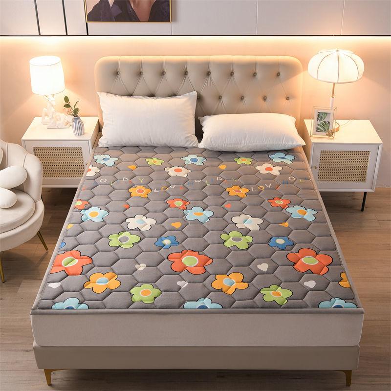 Warm Milk Velvet Mattress Twin Queen King Size Comfortable Soft Foldable Tatami Mattress Winter Single Double