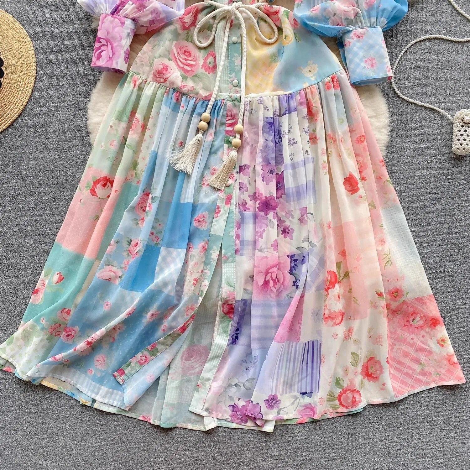 Модное богемное платье с цветочным принтом — фото 13