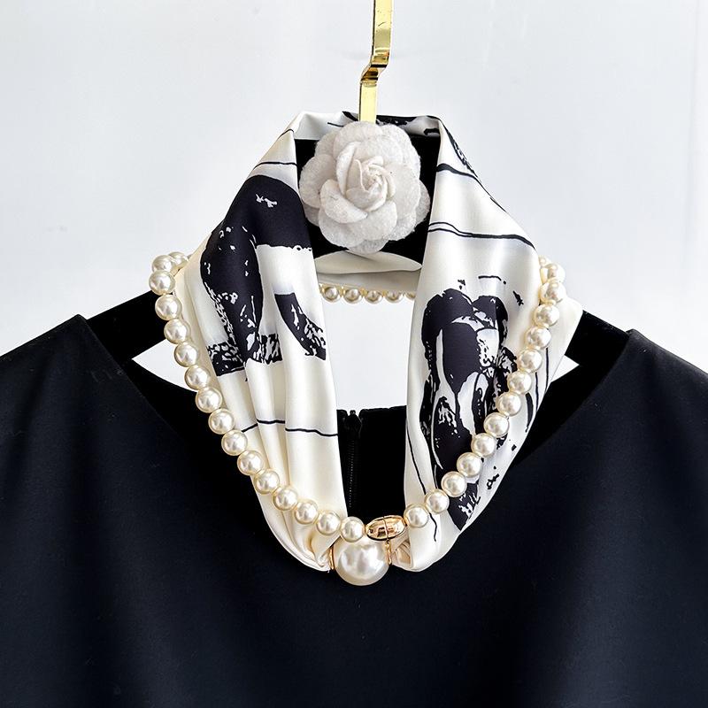 Pearl necklace with magnetic buckle, small scarf for women's spring and autumn neck protection, neck circumference with shirt, neck decoration