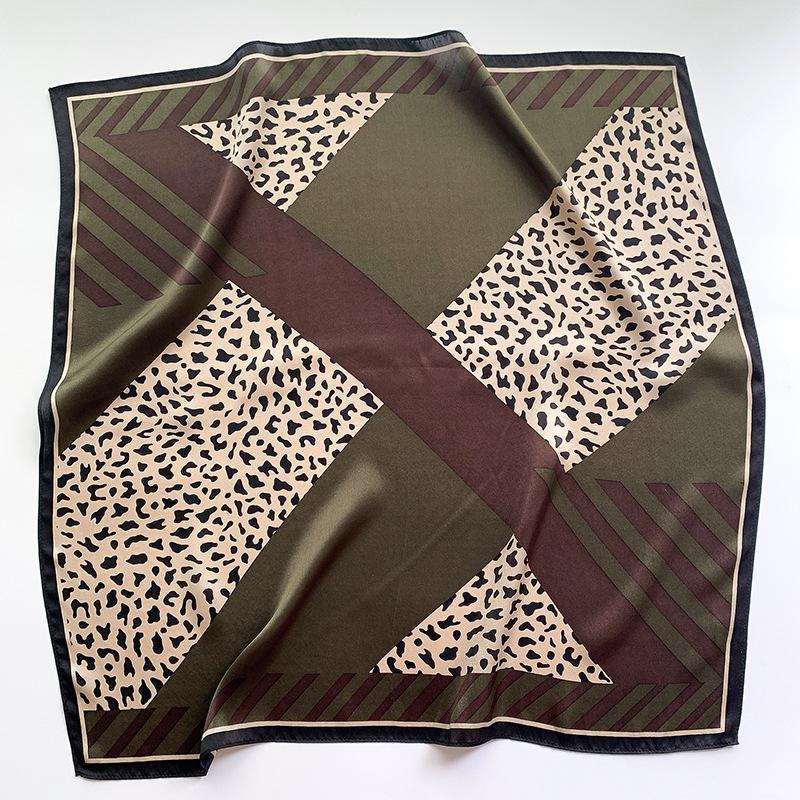 Korean Version of Spring and Summer New Leopard Print Small Square Scarf for Women's Silk Scarf Mulberry Silk Gift Scarf Decorative Scarf Shawl
