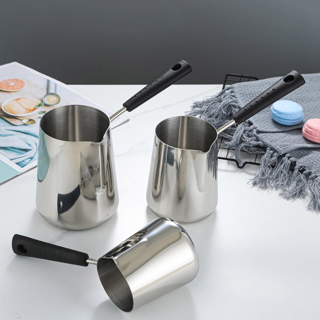 Milk Frothing Pitchers Coffee Steaming Pitchers Stainless Steel Material Jugs for Espresso Cappuccino and Frothing Milk