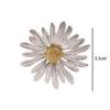 Vintage Metal Daisy Women Man Flowers Fashion Jewelry Collar Accessories Brooch Pin Suit Scarf Clip