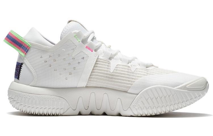 Li Ning Badfive 2 Low The Soldier Does Not Tire Of Deceit. Game Ready Textile, Synthetic Leather, TPU Rebound Low top ABFT029-4