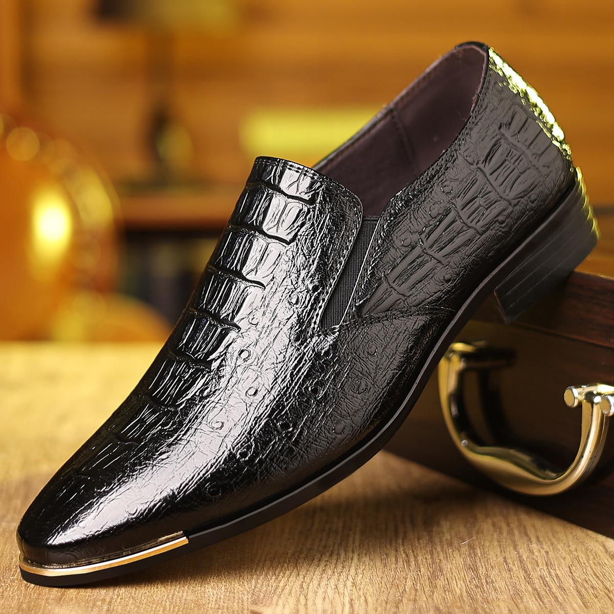 

Customized men s crocodile pattern business dress leather shoes men s high-end sense new British pointed one-pedal men s shoes 48 чёрный