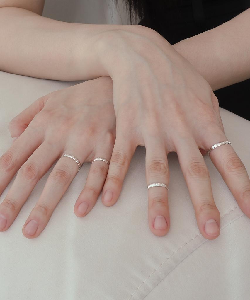 Suiove Dot Fit Ring