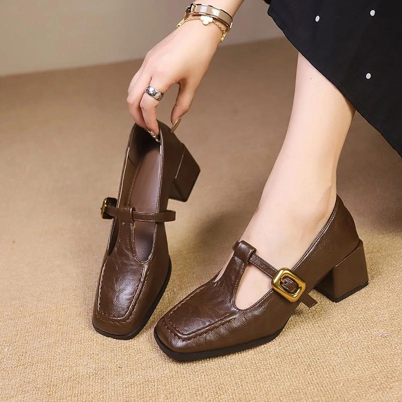 Mode Damen Schuhe Schnallenriemen Damen High Heels Eckige Zehenpartie Büro und Karriere Neue Eckige Zehenpartie Heels Damen