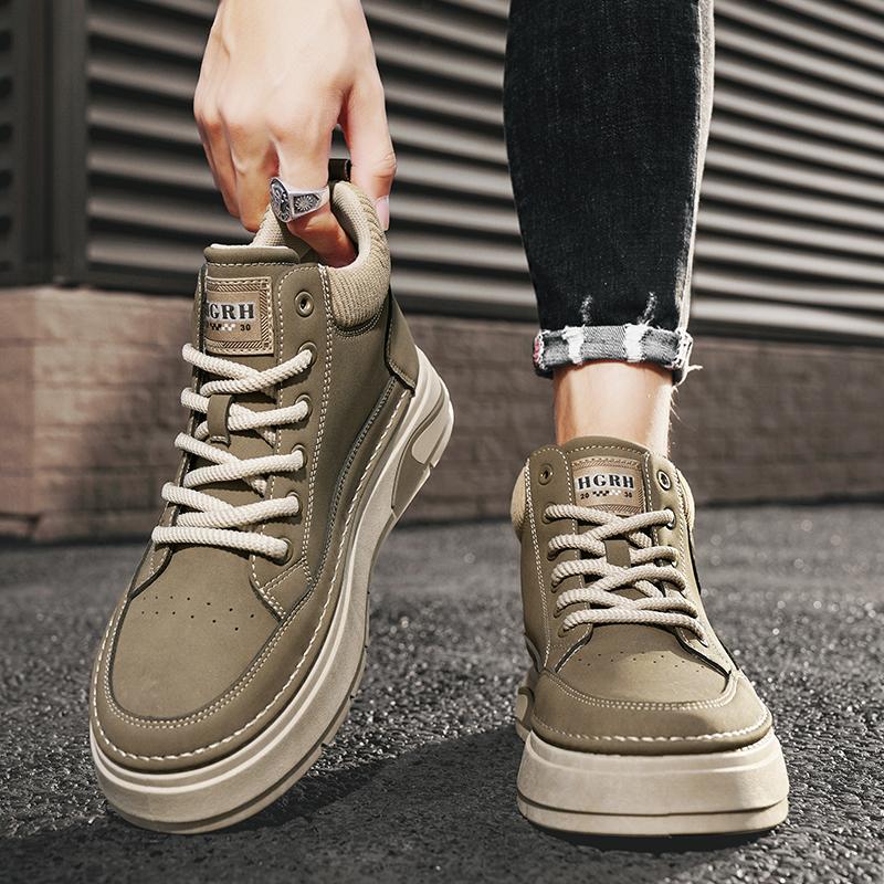 Neue Herren-Skateboardschuhe im klassischen Stil mit niedriger Spitze und dicker Sohle, bequeme Basketball-Sneakers mit weicher Sohle