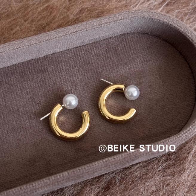 Simple Back-hanging Pearl Earrings Niche Design Earrings 2026 Sense Earrings