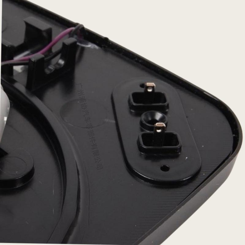 Heated Wide Angle Mirror Glass for Mercedes-Benz and BMW (Part Number: 51168165109)