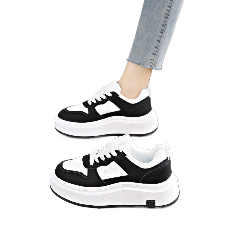 Women's Casual Sports Shoes Thick Bottom Low Tops Lace Up Vulcanised Shoes Lightweight Rubber Soled Winter Seas Adult Footwear