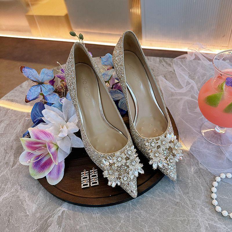 Antique Chinese-Style Round Tray for Wedding Shoe Display & Props