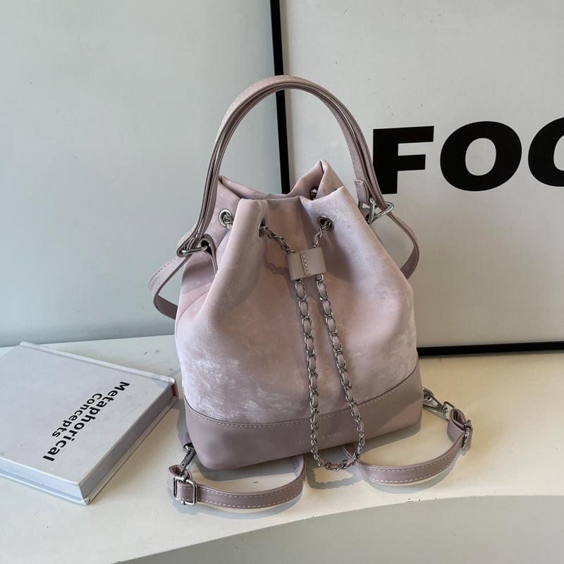 

Wholesale bag women s 2025 new PU soft surface foreign style versatile chain shoulder bag temperament versatile backpack one size fits all