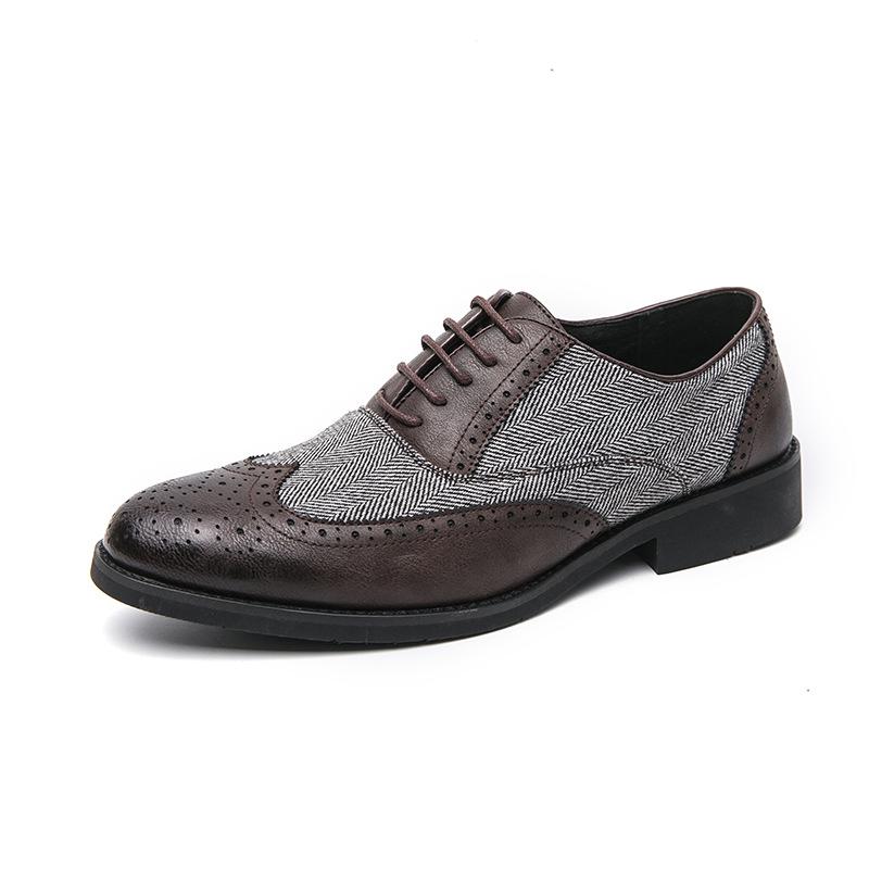 

Autumn new British retro casual men s shoes fashion lace-up single shoes business dress Brock engraved leather shoes men 46