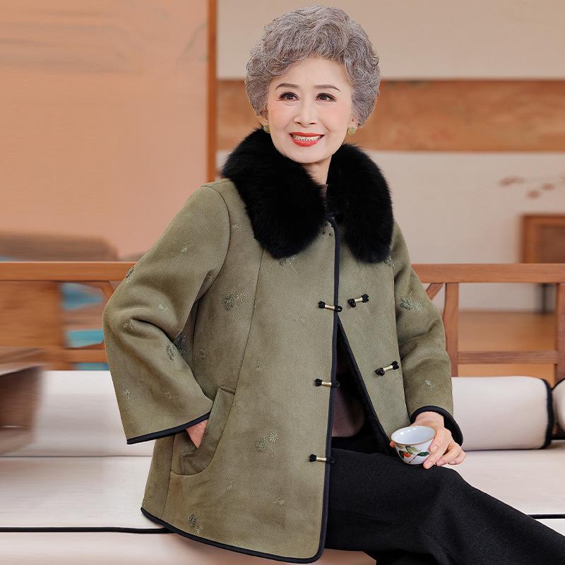 2025 New Chinese Style Faux Mink Velvet Coat for Middle-Aged & Elderly Women - Autumn/Winter Leather-Fur Blend