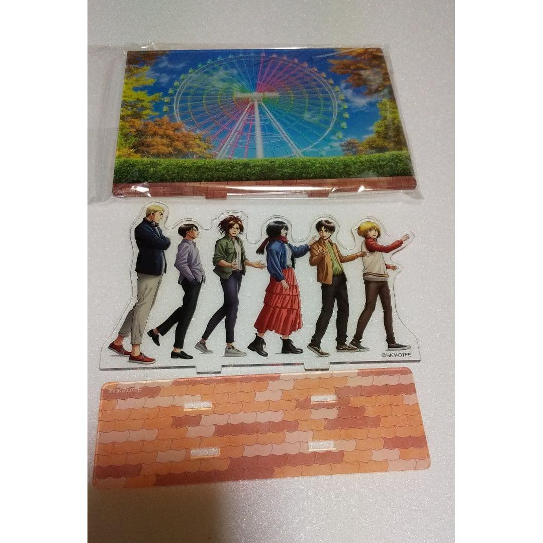 Used Attack on Titan Exhibition FINAL Acrylic Diorama