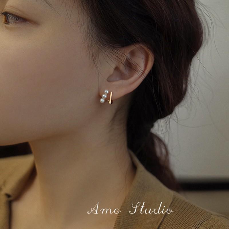 Trendy Women's Versatile Needle Earrings: Fashionable, Unique, and Popular