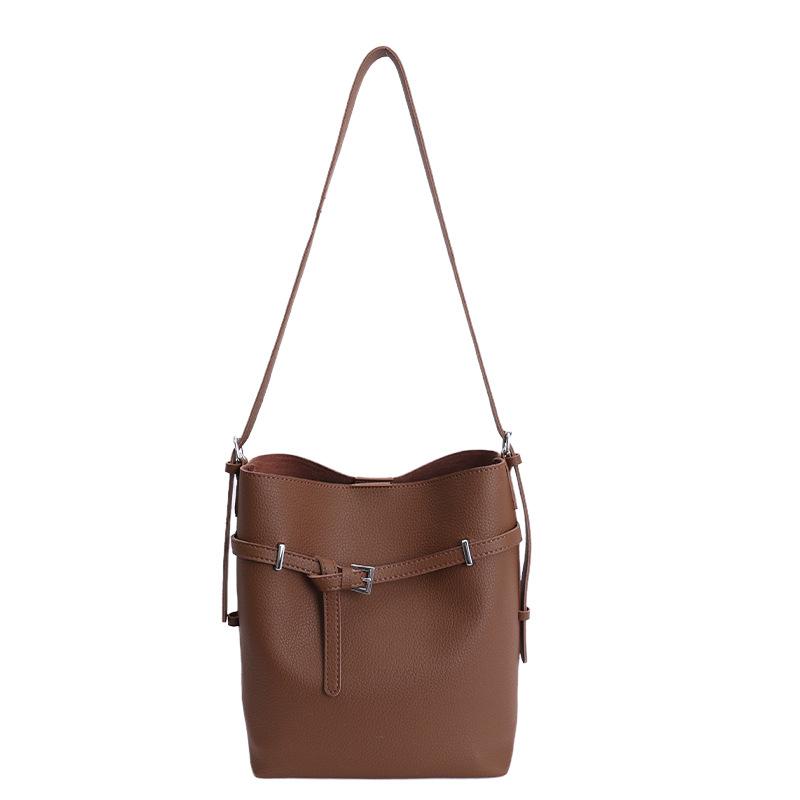 High Appearance, Large Capacity Bucket Bag, Autumn and Winter New Retro Commuting Crossbody Bag, Niche High-end Tote Bag