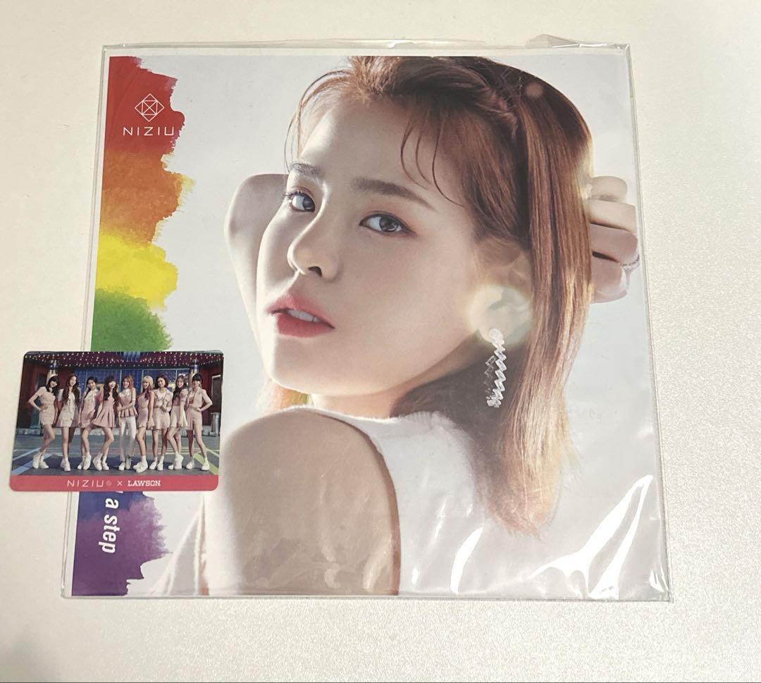 

[USED] NiziU Step and a Step Amazon purchase bonus