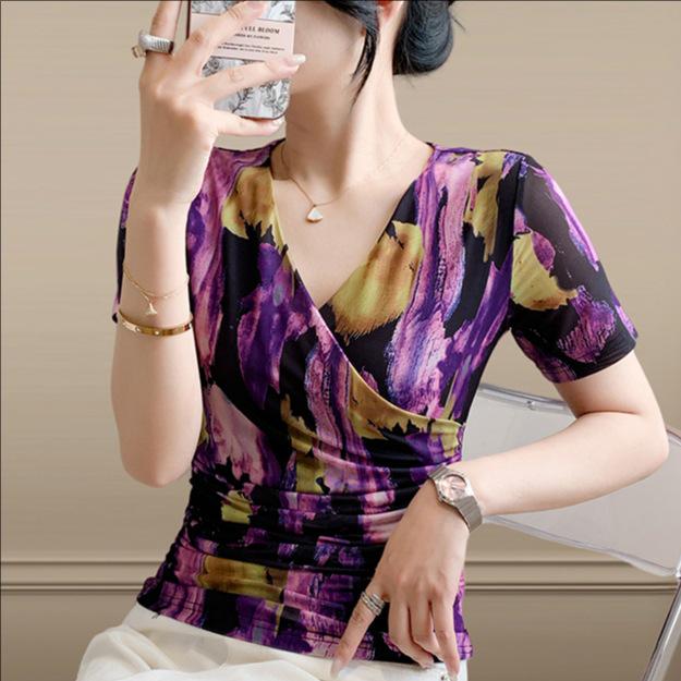 2025 Sommer Damen Slim Fit Mesh-Print V-Ausschnitt Rüschen Kurzarm Mode Top