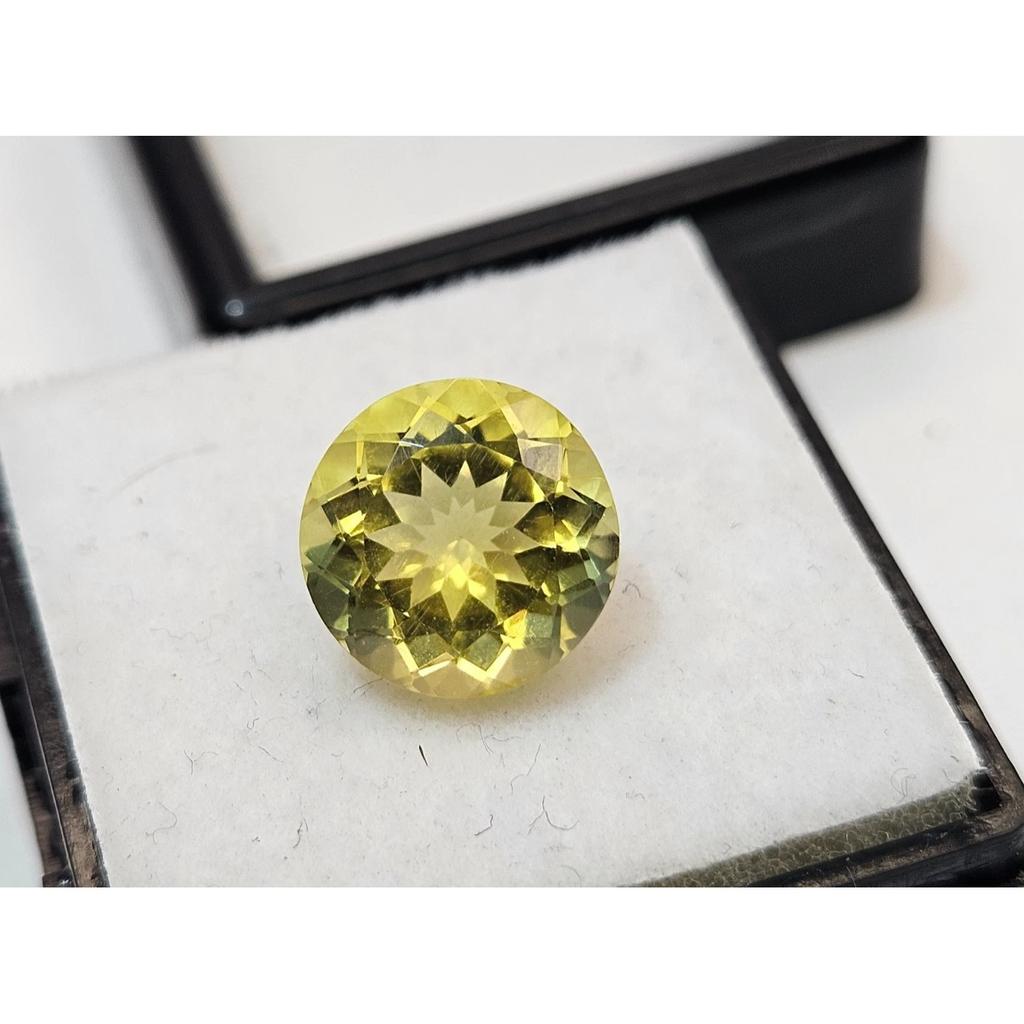 Beautiful Yellow Sapphire & Stud Making Natural Round Cut 4 Ct Loose Gemstone