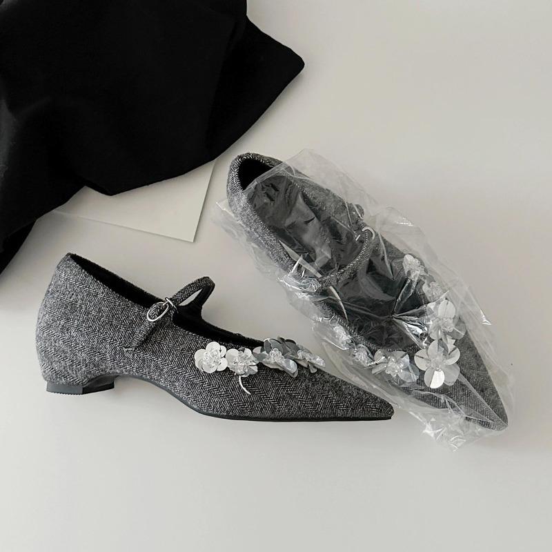 Sheepskin Sparkling Sequins Flower Silver Shoes Niche Mary Jane Shoes Women's Flat Bottom Inner Height Increasing Pointed Shoes