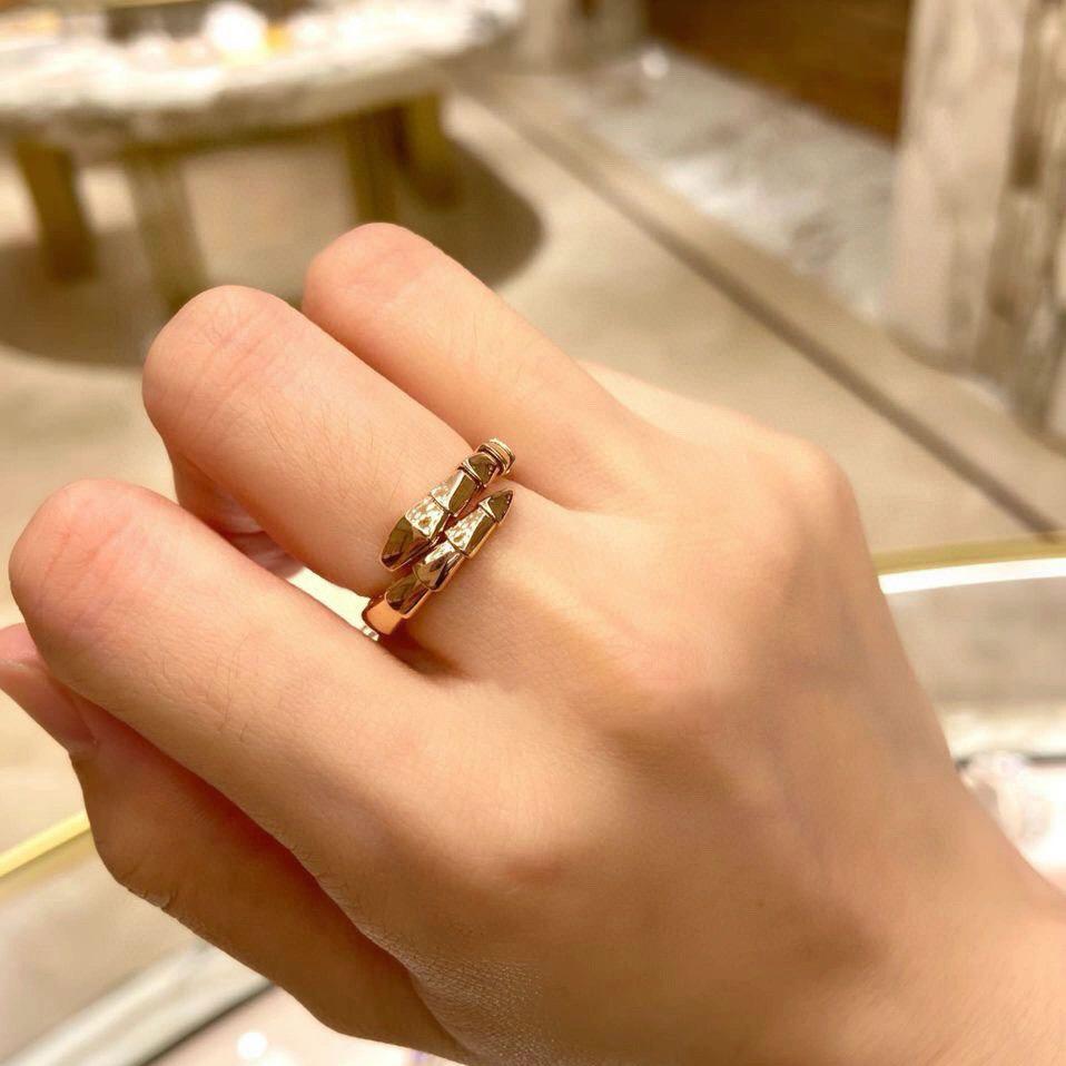 New Hot Brand Vintage Women's Rings Luxury Jewelry For Women Snake Type Designer Ring Fashion Pure 925 Silver Lady Party Rings