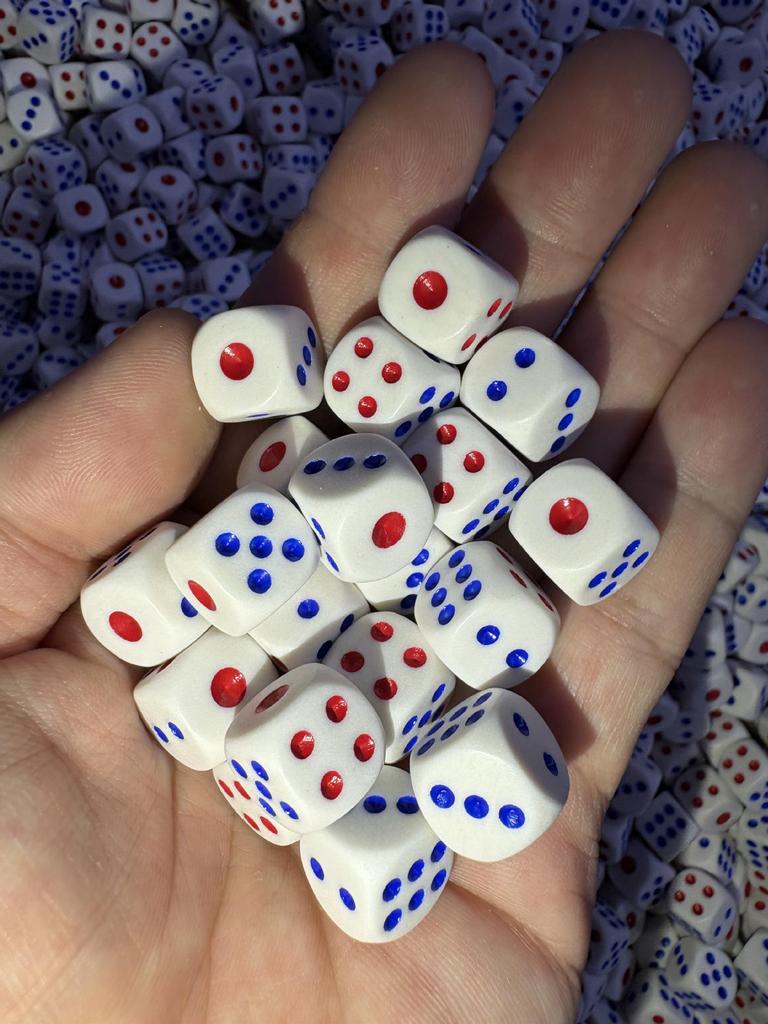 Multicolor Dots Disposable Small Dice for Parties and Bars